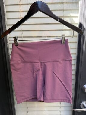 Antique Bark Biker Shorts CRZ Yoga
